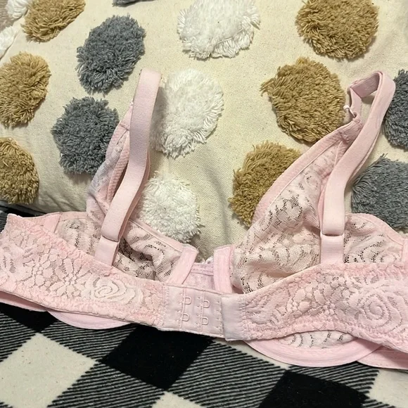 Wacoal halo lace bra - Picture 2 of 4